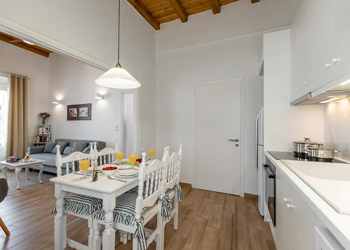 Venetian 3 Naxos City